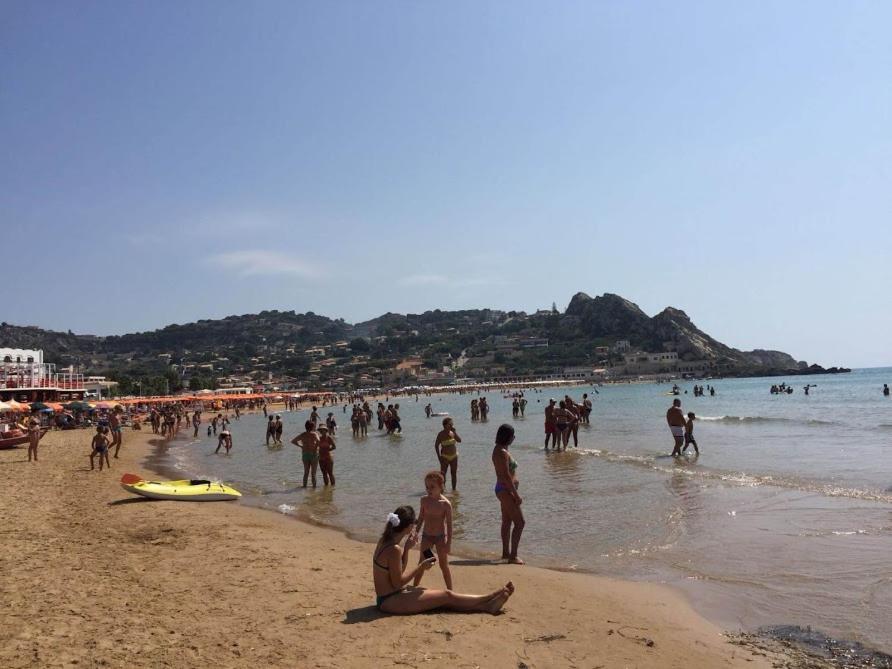 Вилла Cala Marina Holidays Траппето Экстерьер фото