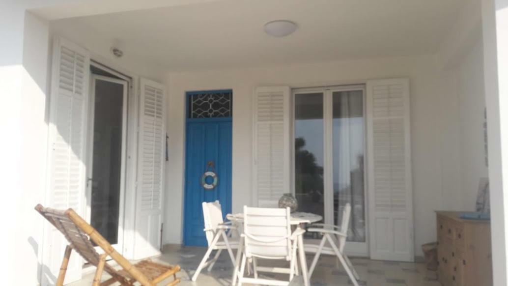 Вилла Cala Marina Holidays Траппето Экстерьер фото