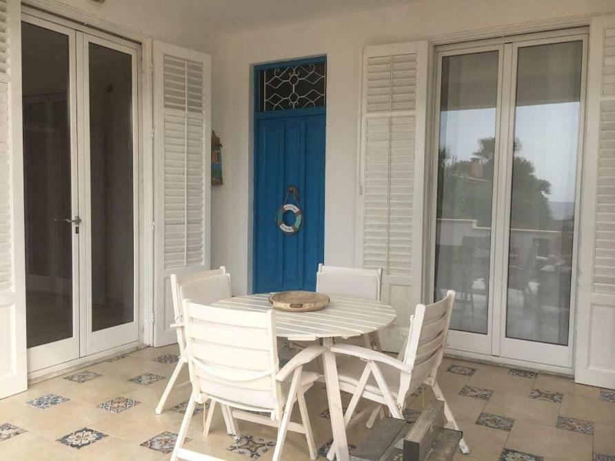 Вилла Cala Marina Holidays Траппето Экстерьер фото