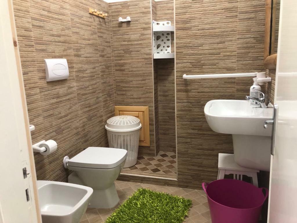 Вилла Cala Marina Holidays Траппето Экстерьер фото
